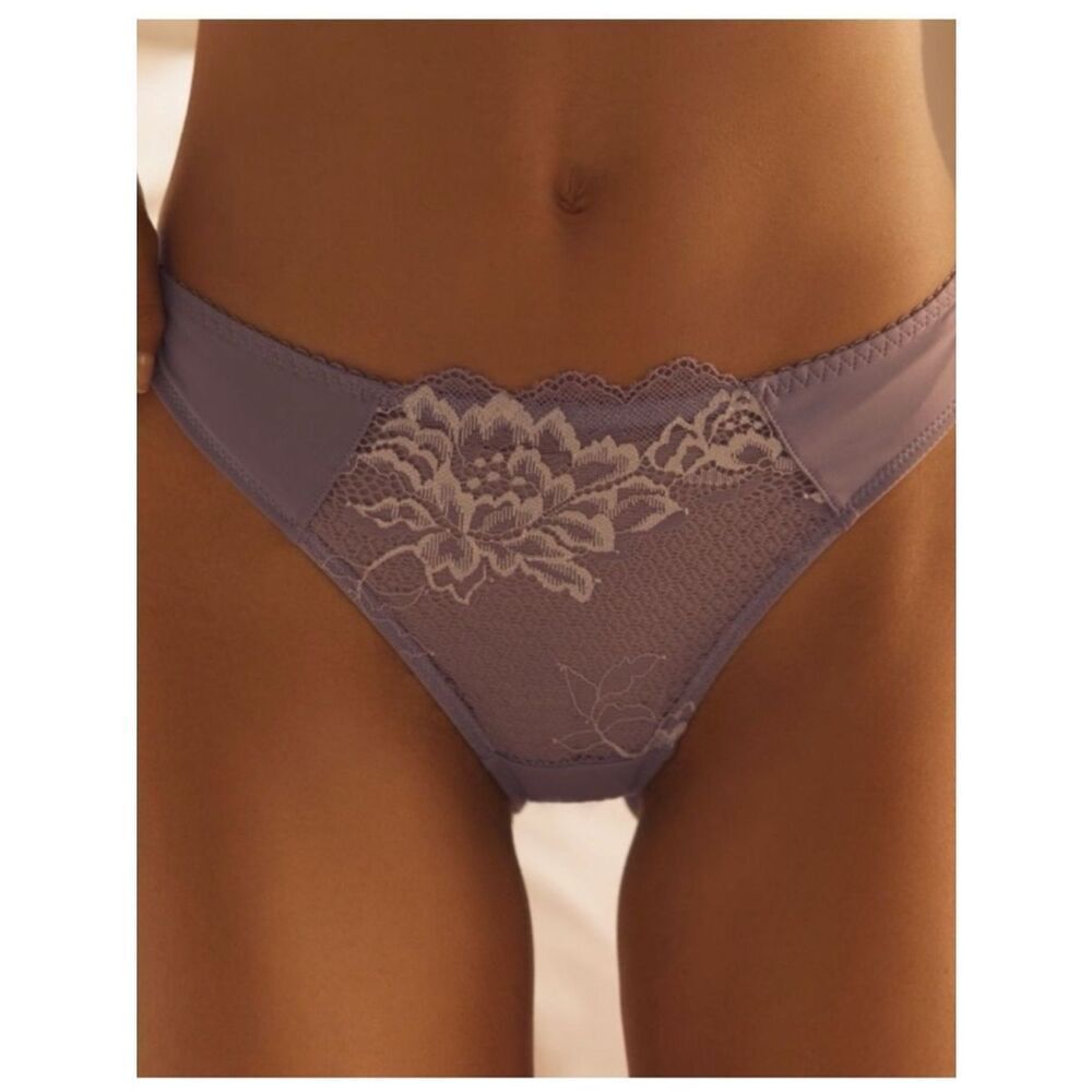 NWT Anthropologie Floral Lace Bikini Panty Lilac Size Large